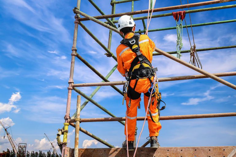 Biggest Advantages Of A Roof Guardrail System