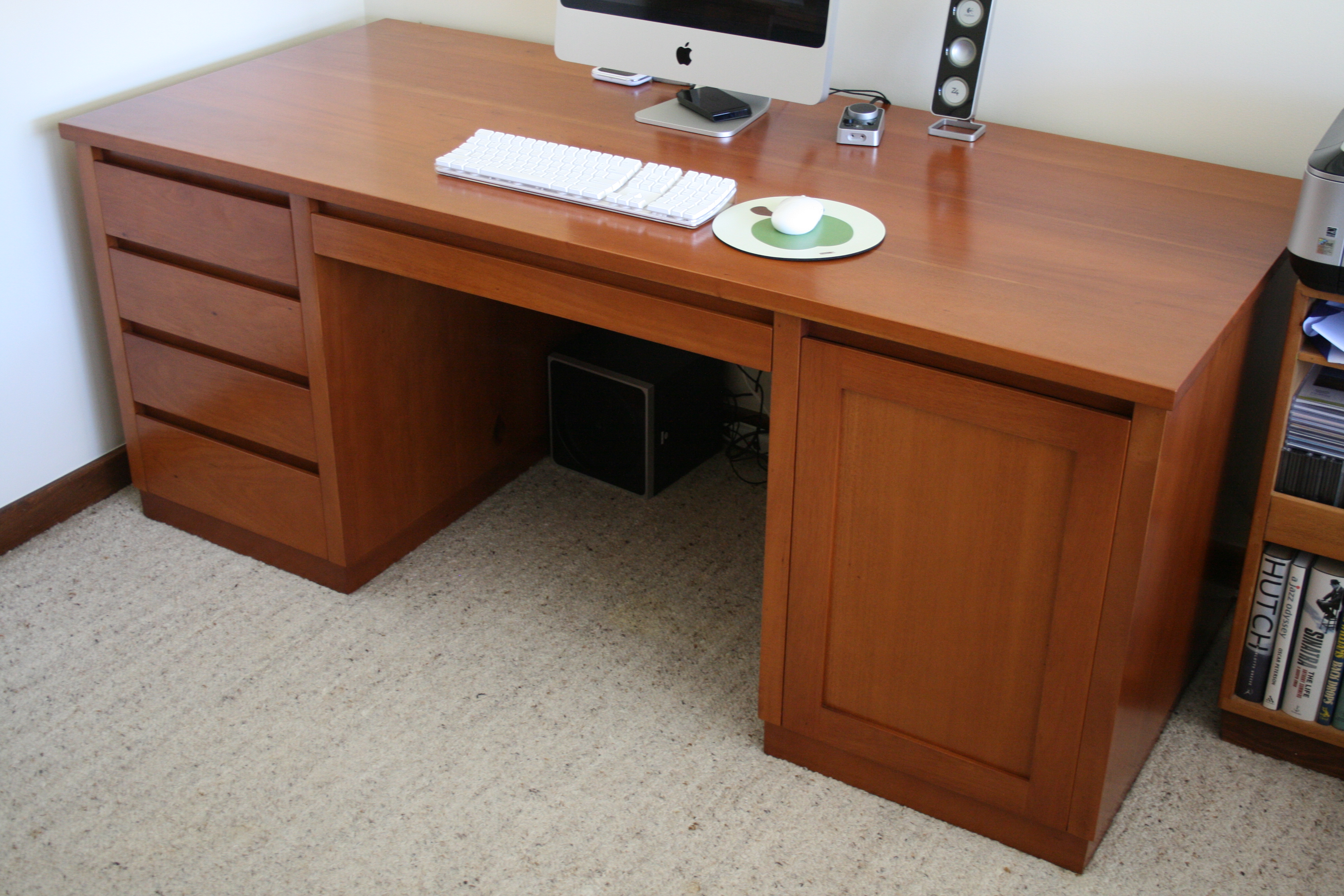 Office furniture in Parramatta