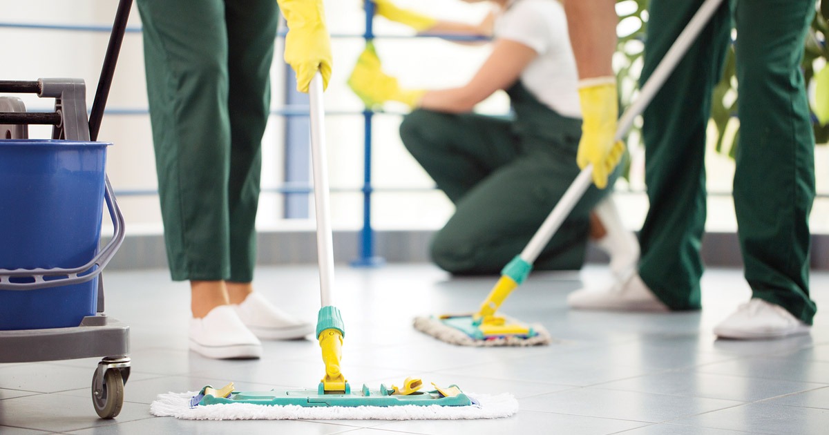 industrial carpet cleaning equipment